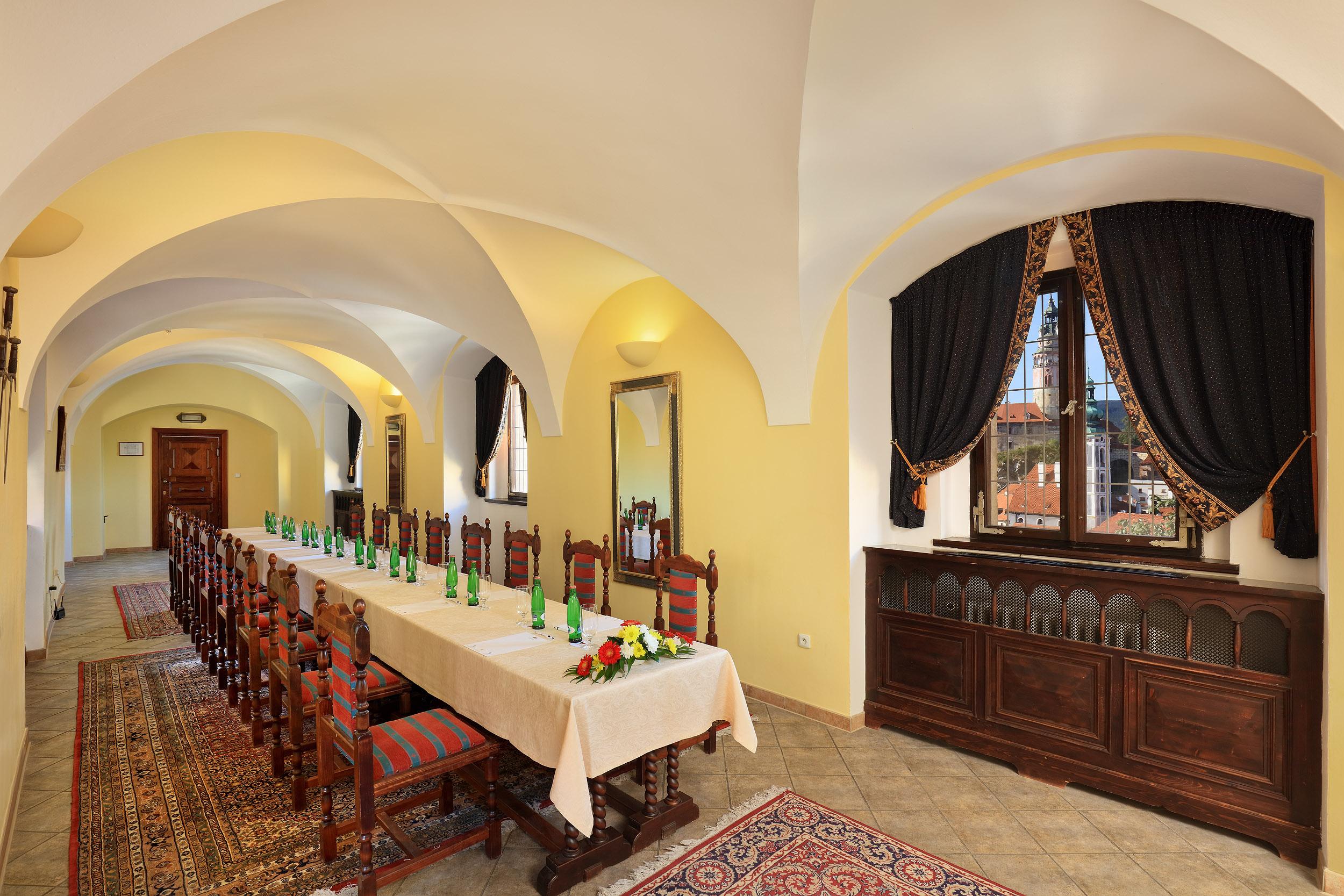 Hotel Ruze Чешки Крумлов Екстериор снимка The interior of the castle