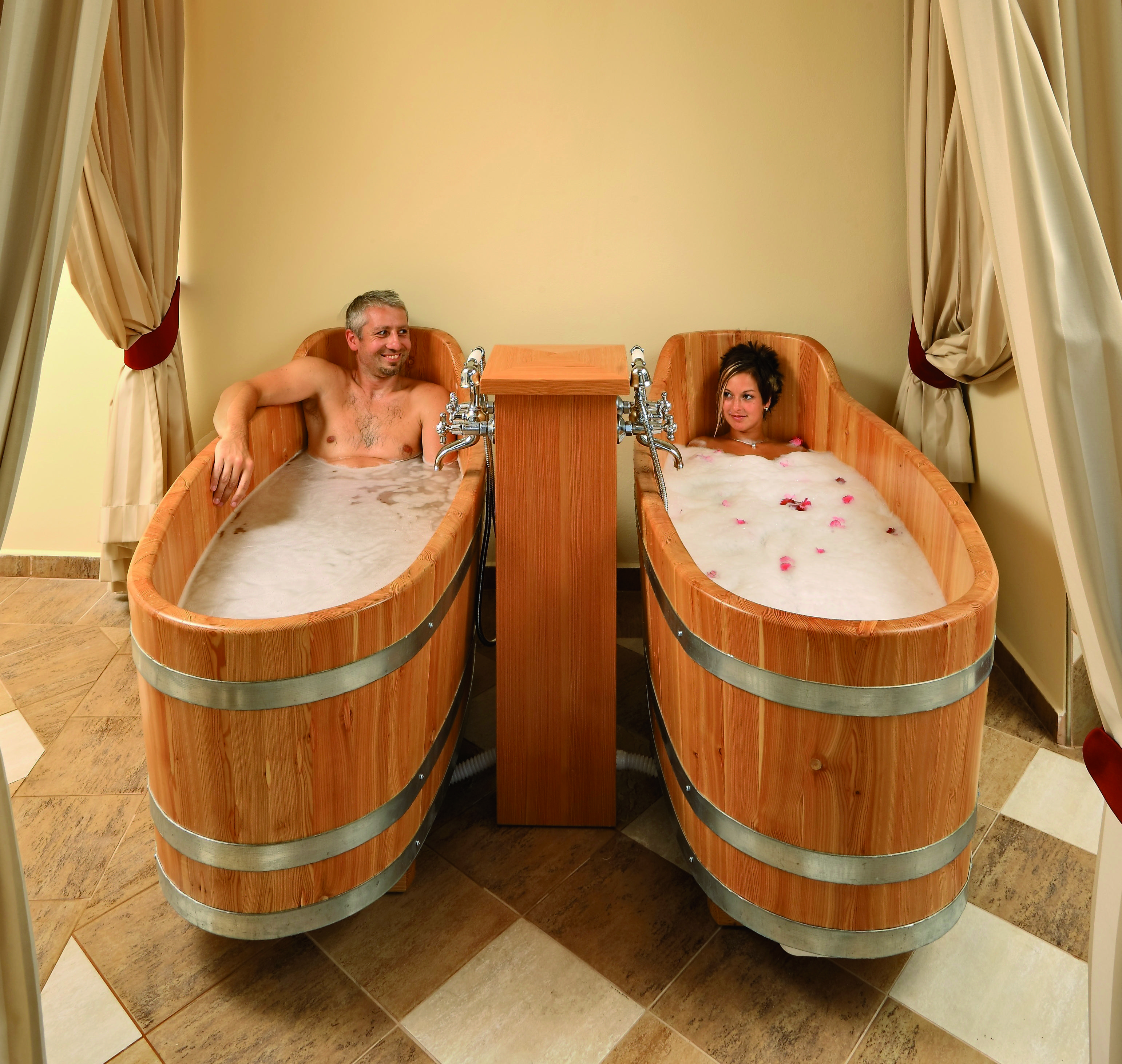 Hotel Ruze Чешки Крумлов Екстериор снимка A spa treatment