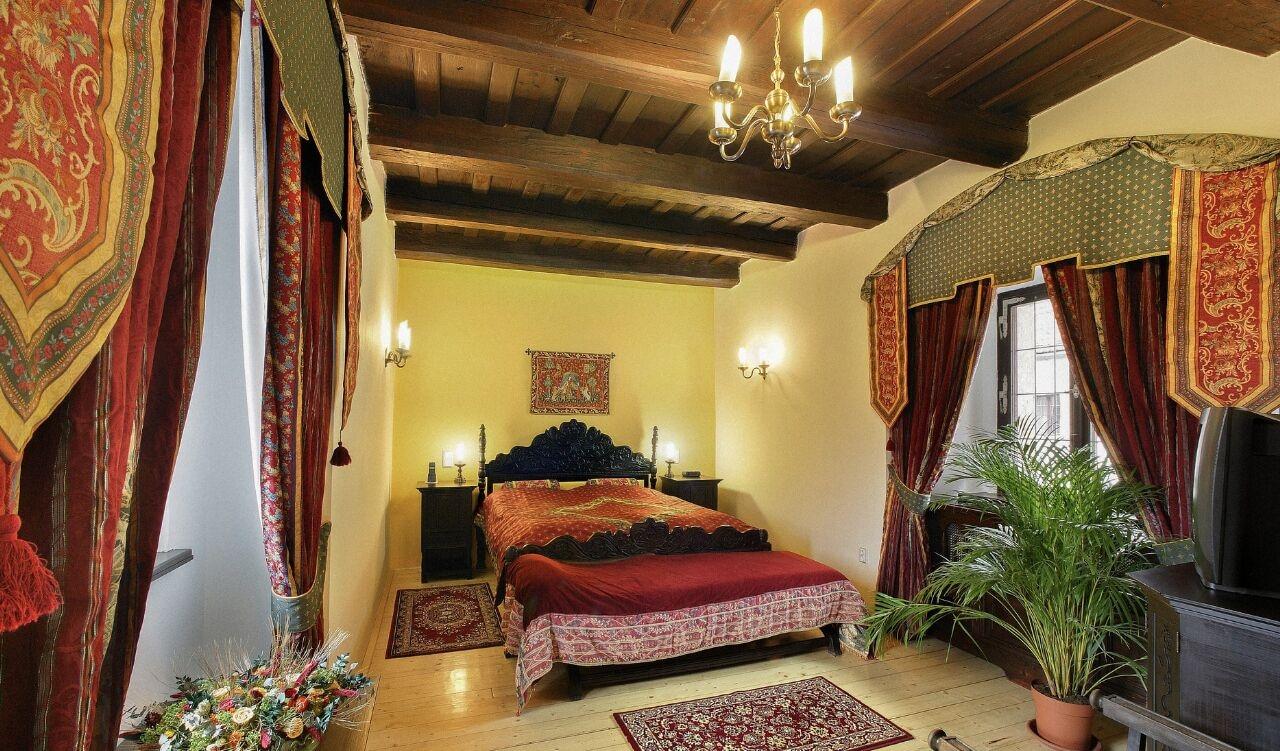Hotel Ruze Чешки Крумлов Екстериор снимка A bedroom in the hotel