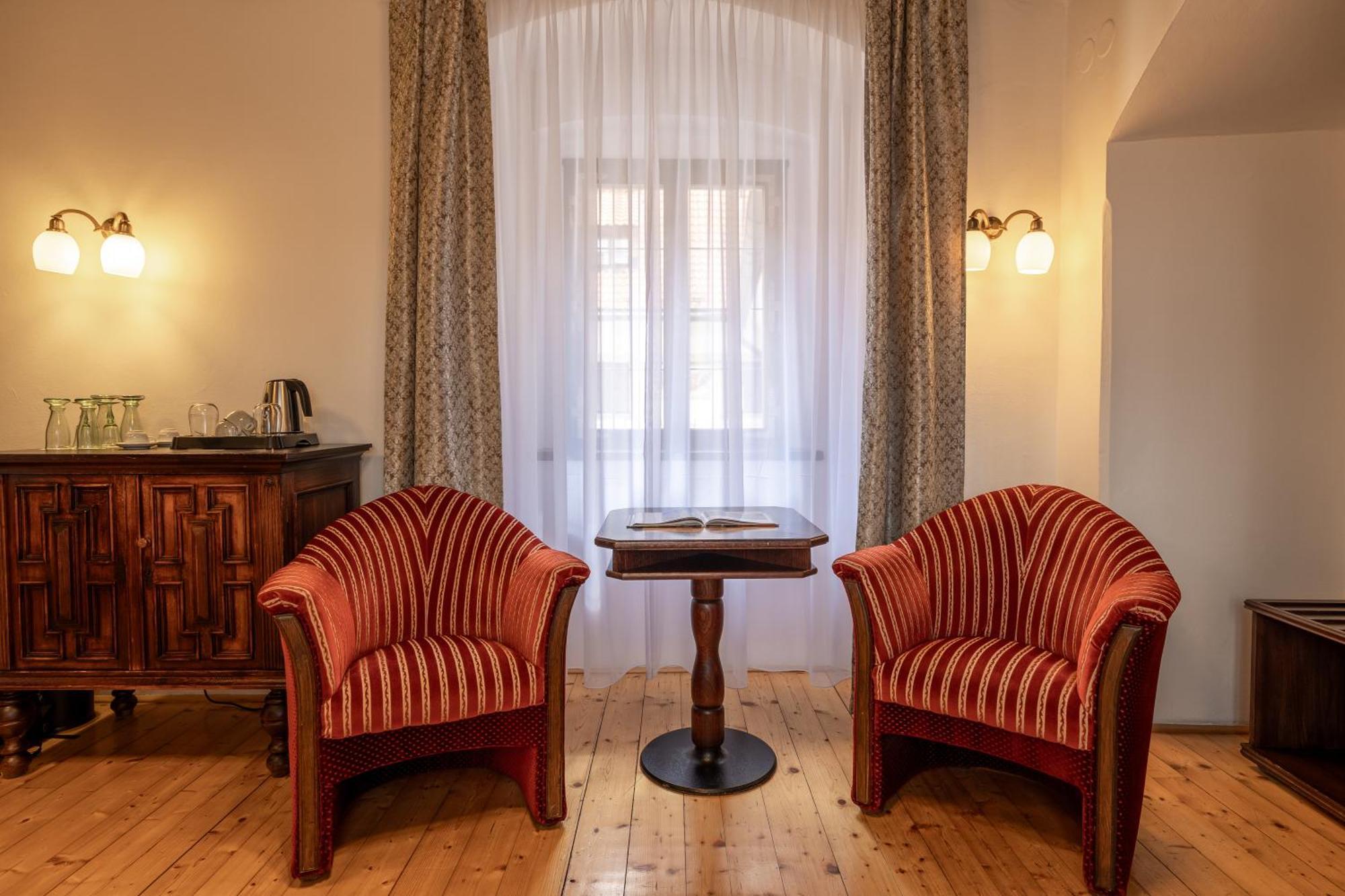 Hotel Ruze Чешки Крумлов Екстериор снимка A room at the hotel